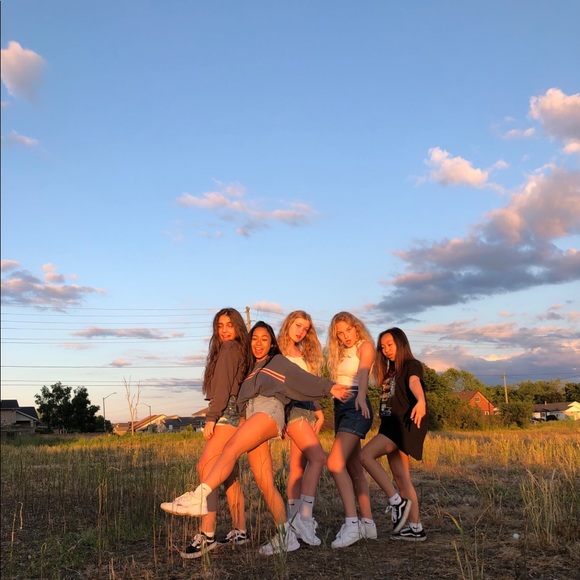 Meet your Posher, Josie - Picture 1 of 1